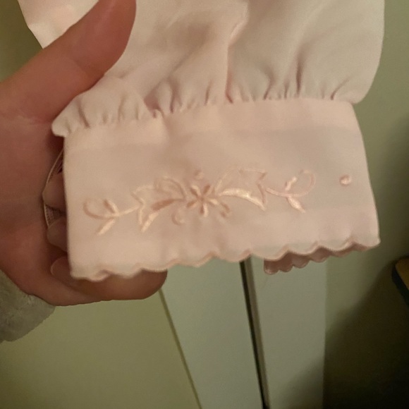 Vintage Embroidered Pink Button Up Blouse - Picture 3 of 3